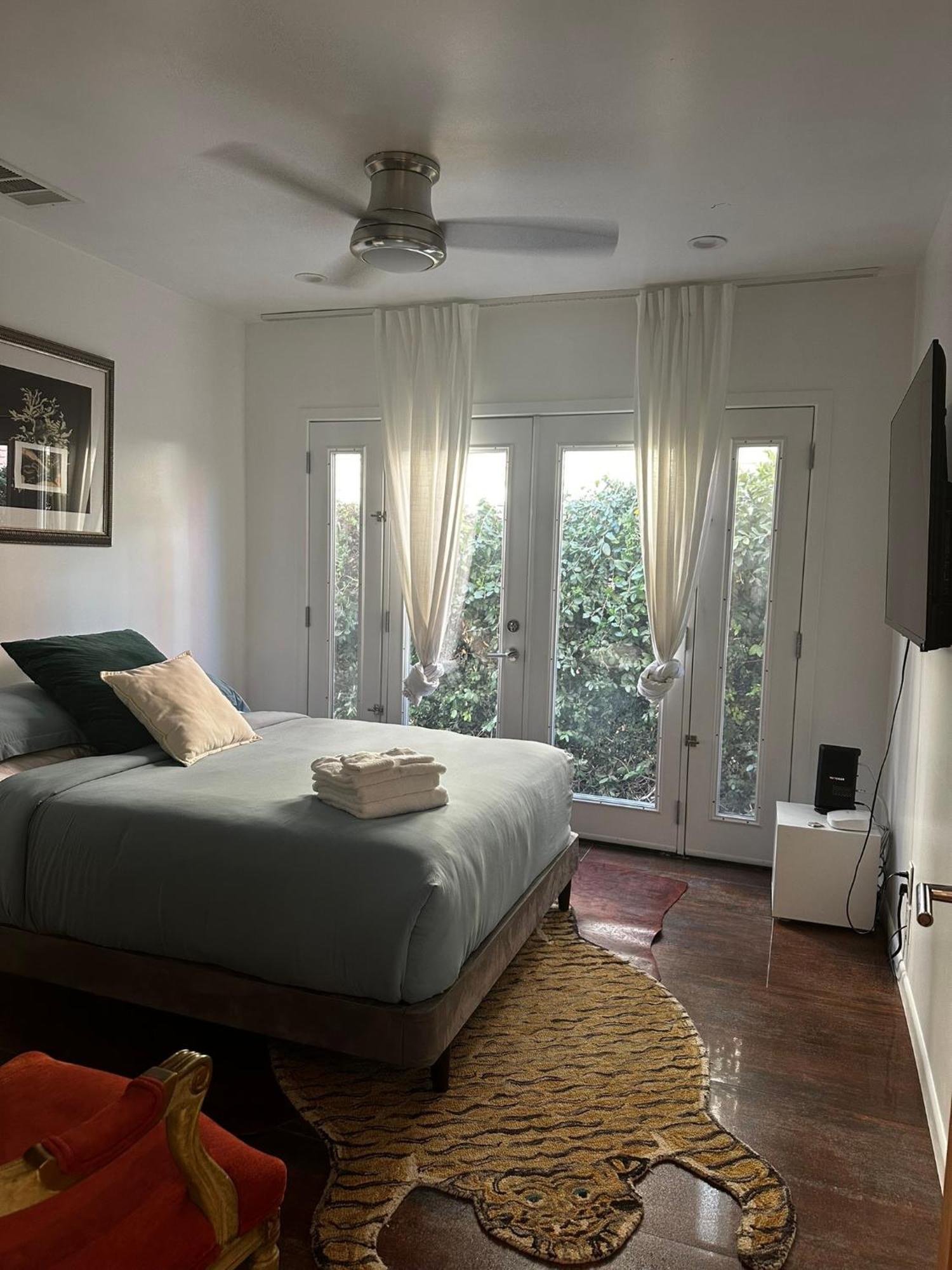 Spacious Resort Getaway @ Echo Park Ranch - Luxury Indoor/ Outdoor Home Steps From Sunset Blvd, Echo Park Lake, Dodgers Stadium Los Angeles Bagian luar foto